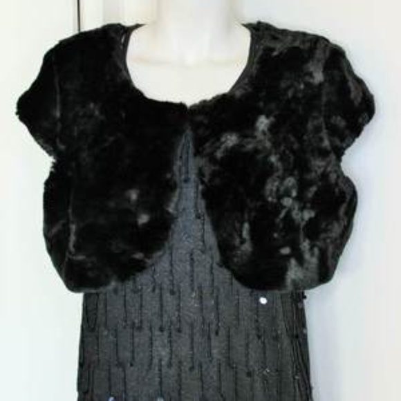 Rue21 Jackets & Blazers - Rue21 Black Fur Bolero Jacket XL